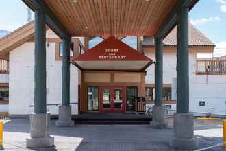 Exterior 4 Banff Rocky Mountain Resort