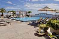 Swimming Pool Hyatt Regency Orlando International Airport