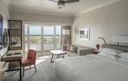 Bedroom 5 Hyatt Regency Orlando International Airport