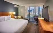 ห้องนอน 7 Hyatt Place Waikiki Beach