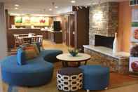 Lobby Quality Inn Cranberry Township