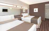 Kamar Tidur 7 Microtel Inn & Suites by Wyndham Quincy