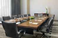 ห้องประชุม Doubletree by Hilton Cedar Rapids Convention Complex