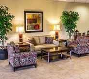 Lobby 4 Ramada by Wyndham Michigan City