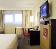 Kamar Tidur 4 Novotel Birmingham Airport