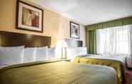 Bedroom 2 Quality Inn Shelburne - Burlington