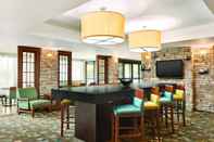 Quầy bar, cafe và phòng lounge Hampton Inn Reading/Wyomissing