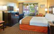 Kamar Tidur 4 Best Western The Plaza Hotel