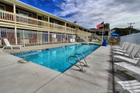 Swimming Pool InnSeason Resorts HarborWalk