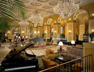 Lobby 2 Omni William Penn Hotel