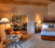 Bedroom 6 Rancho Bernardo Inn