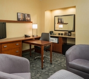 Bilik Tidur 5 Courtyard by Marriott Chicago Wood Dale