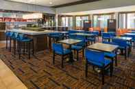 Bar, Kafe, dan Lounge Courtyard by Marriott Chicago Wood Dale