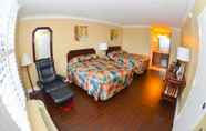 Kamar Tidur 7 Gulfcoast Inn Naples