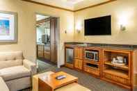 Ruang Umum Quality Suites Downtown San Luis Obispo