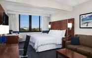 Bedroom 5 Four Points by Sheraton Fort Lauderdale Airport/Cruise Port
