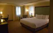 Bedroom 2 Grand Hyatt Atlanta in Buckhead