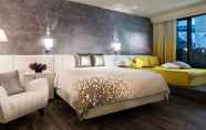 Kamar Tidur 4 Renaissance New York Times Square Hotel