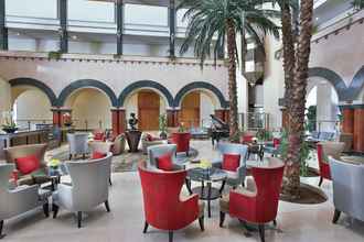 Lobi 4 Radisson Blu Hotel & Resort, Al Ain