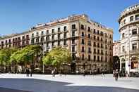 ภายนอกอาคาร Hotel Colón Barcelona