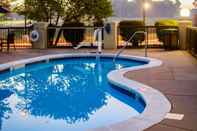 Swimming Pool Quality Inn Clarksville - Exit 11
