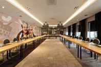 Ruangan Fungsional Van der Valk Hotel Antwerpen