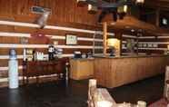 Bar, Kafe, dan Lounge 5 Great Smokies Inn Cherokee
