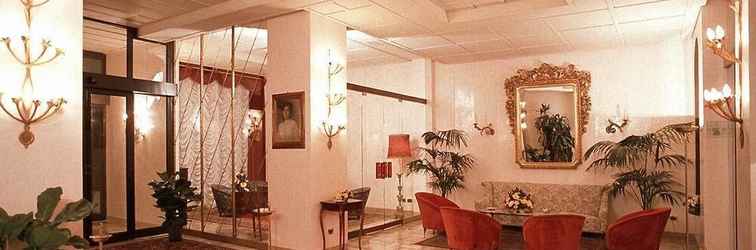 Lobby Hotel Astra Ferrara