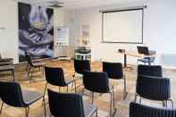 Functional Hall ibis Laval Le Relais d'Armor