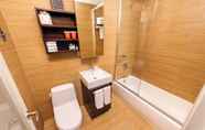 Toilet Kamar 7 Empire Hotel