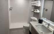 In-room Bathroom 4 Homewood Suites by Hilton San Diego Central