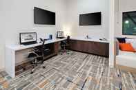 Functional Hall Homewood Suites by Hilton San Diego Central