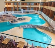 Swimming Pool 4 Ramada by Wyndham Kearney