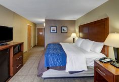 ห้องนอน 3 Deluxe Inn