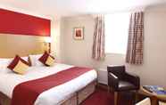 Bedroom 4 The Royal Hotel Hull