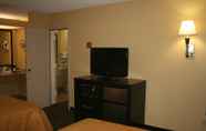 Kamar Tidur 2 Quality Inn Fredericksburg, Central Park Area