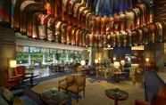 Bar, Cafe and Lounge 7 ITC Maurya, a Luxury Collection Hotel, New Delhi