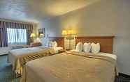 Bedroom 3 SureStay Hotel by Best Western Summersville