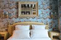 Bedroom Dauphine Saint Germain Hotel