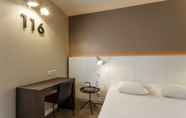 Bedroom 6 ibis Styles Lyon Sud Vienne