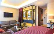 Bedroom 2 Grand Hotel La Cloche Dijon MGallery