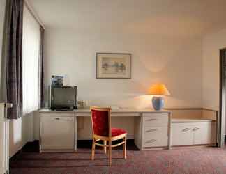 Phòng ngủ 2 Days Inn by Wyndham Kassel Hessenland