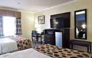 Bedroom 2 Best Western Spring Hill Inn & Suites
