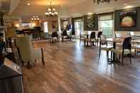Bar, Cafe and Lounge Best Western Spring Hill Inn & Suites