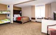 Bedroom 3 Comfort Inn & Suites Barrie