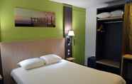 Bedroom 7 Contact Hotel Le Seino Marin