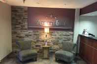 Lobby AmericInn by Wyndham Salina