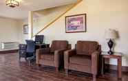 Ruangan Fungsional 6 Quality Inn Hays I-70