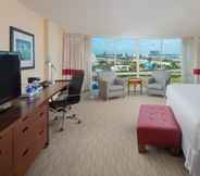 Bedroom 3 Four Points by Sheraton Orlando International Drive