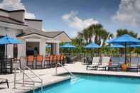 สระว่ายน้ำ Hilton Garden Inn Cocoa Beach Oceanfront